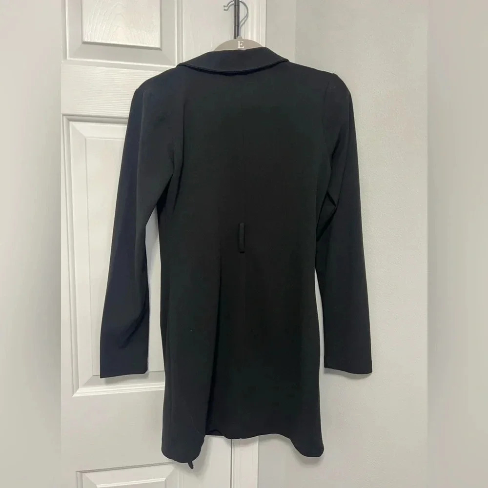 Black A’gaci Jacket - Picture 4 of 4